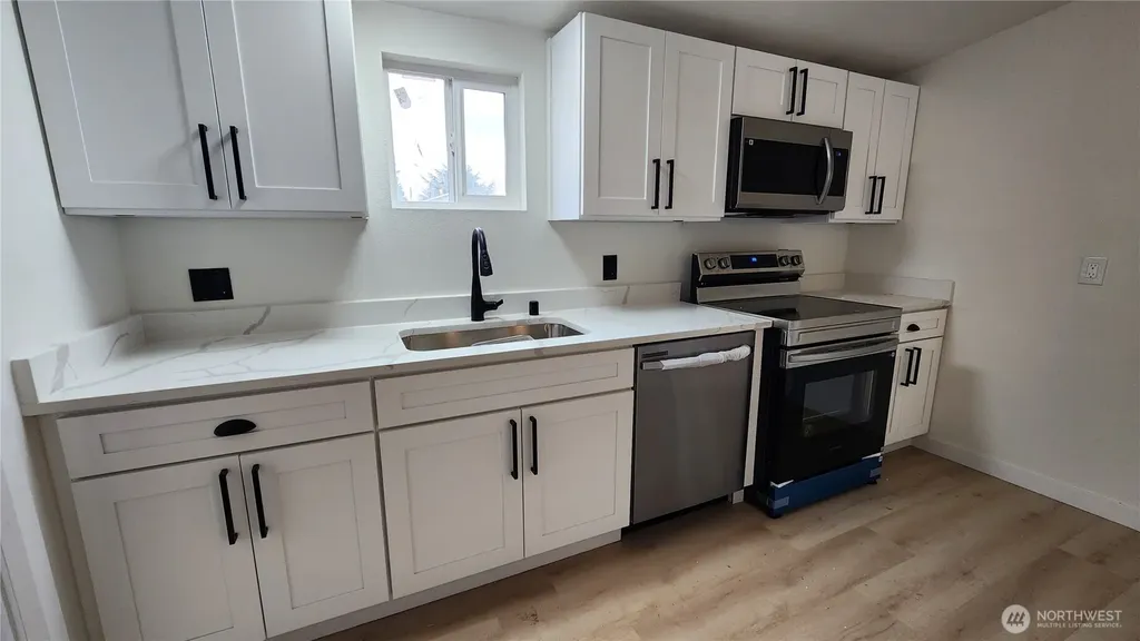 821 G Street Vader WA 98593