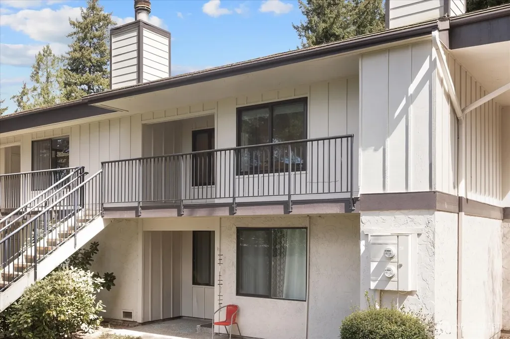 11615 127th Lane NE Kirkland WA 98034