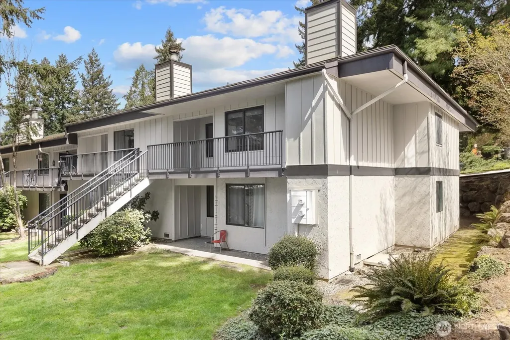 11615 127th Lane NE Kirkland WA 98034
