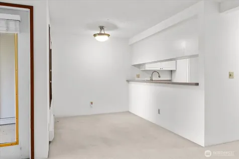 11615 127th Lane NE Kirkland WA 98034