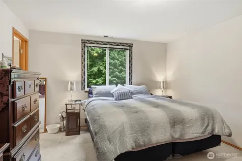 19910 SE 260th Court Covington WA 98042