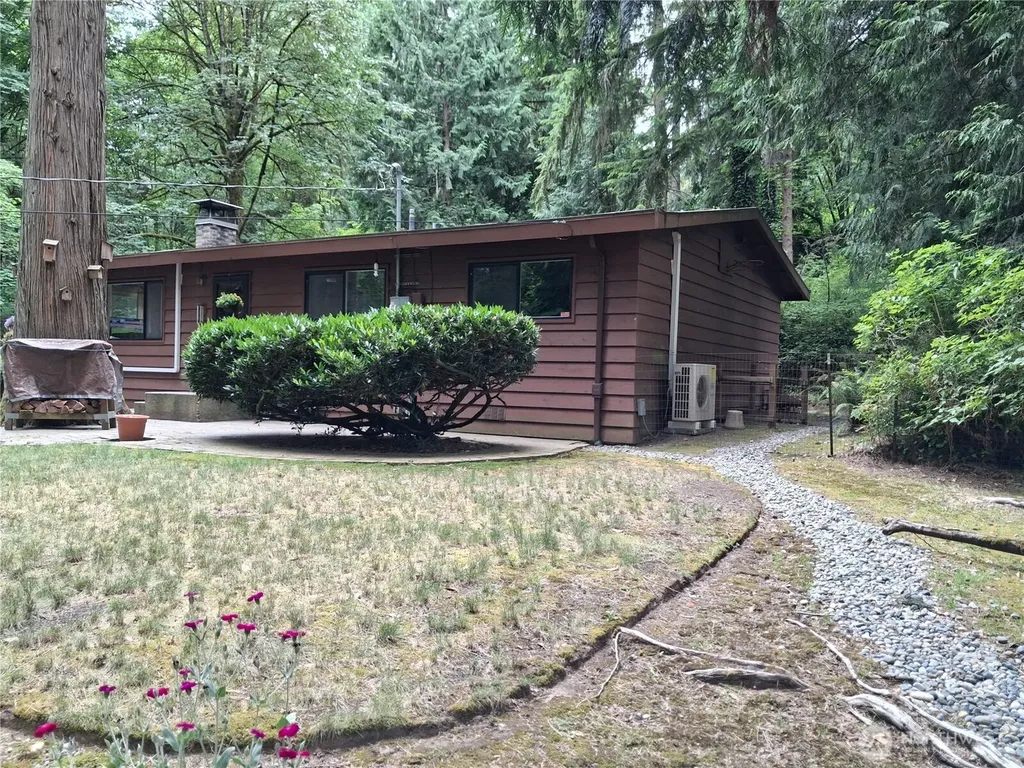 13309 196th Avenue SE Renton WA 98059