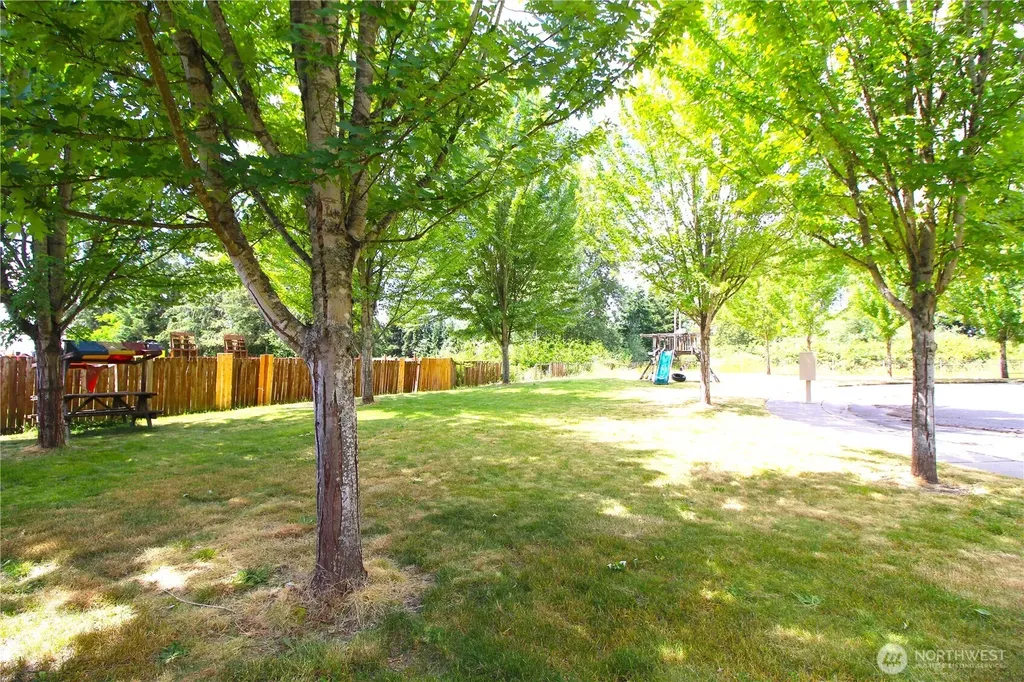 2013 103 Street E Tacoma WA 98445