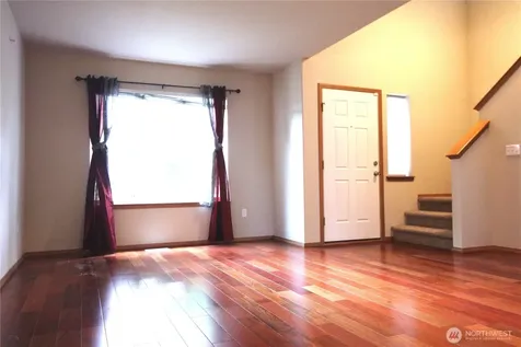 2013 103 Street E Tacoma WA 98445
