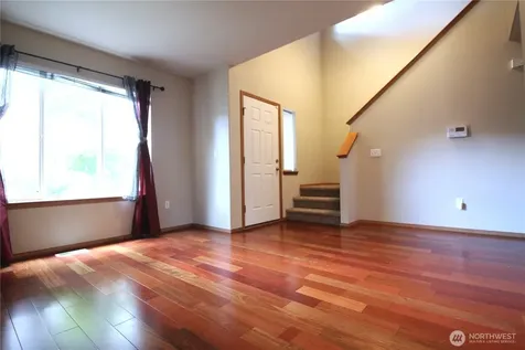 2013 103 Street E Tacoma WA 98445