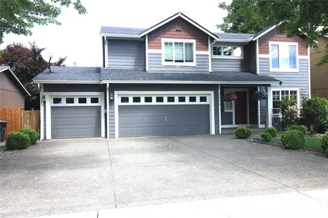 2013 103 Street E Tacoma WA 98445