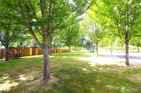 2013 103 Street E Tacoma WA 98445