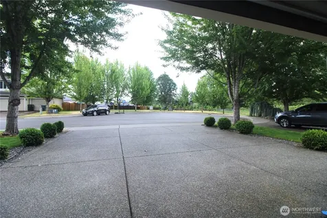 2013 103 Street E Tacoma WA 98445