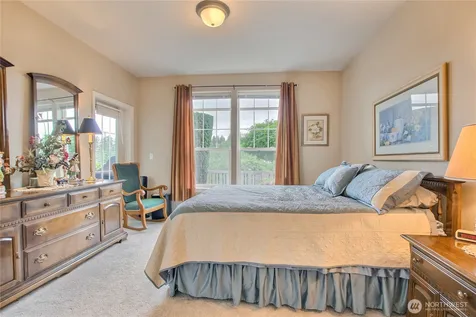 4516 226th Terrace SE Issaquah WA 98029