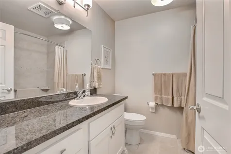 4516 226th Terrace SE Issaquah WA 98029