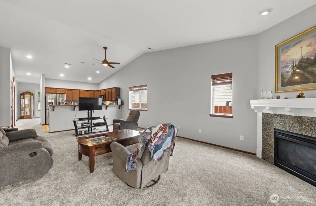 11703 55th Avenue NE Marysville WA 98271