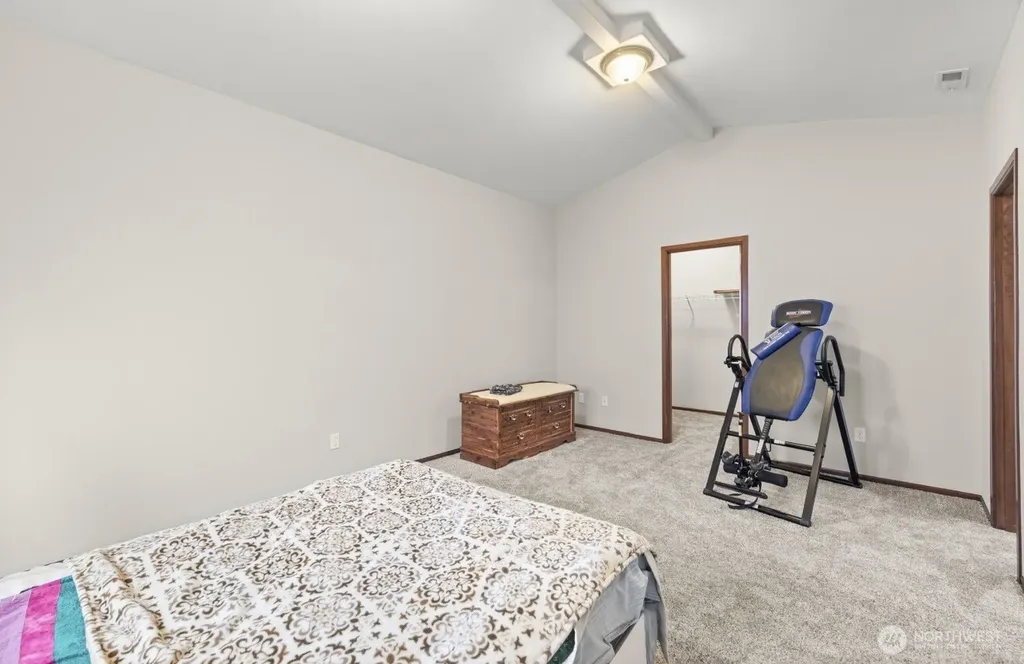 11703 55th Avenue NE Marysville WA 98271