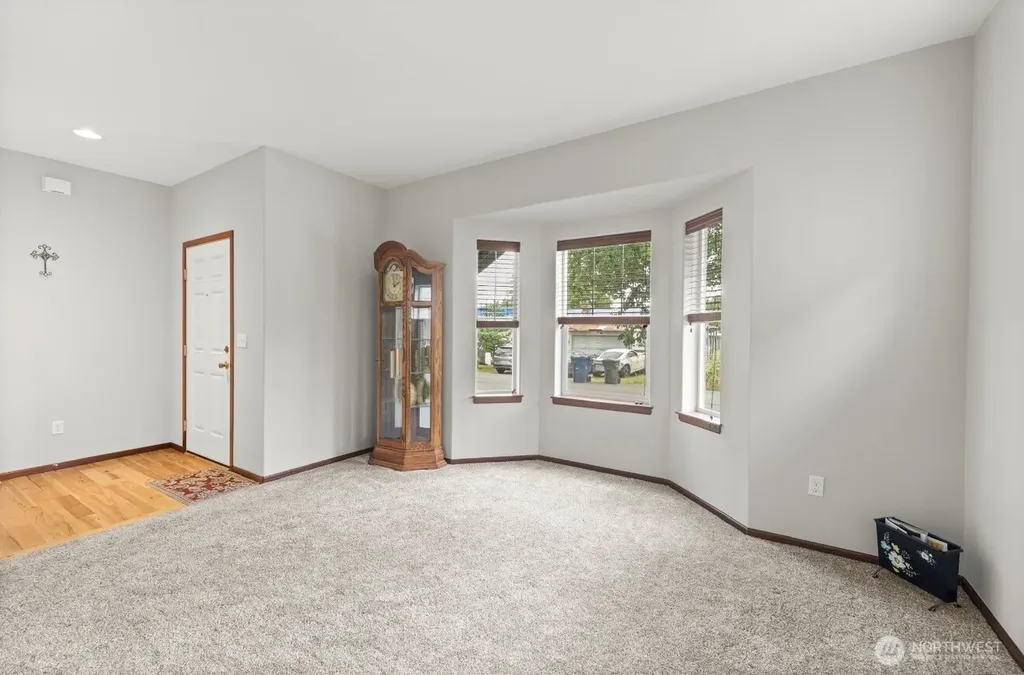 11703 55th Avenue NE Marysville WA 98271