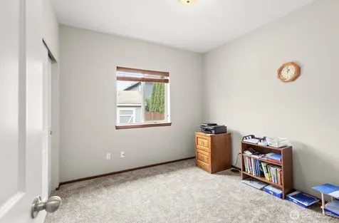 11703 55th Avenue NE Marysville WA 98271