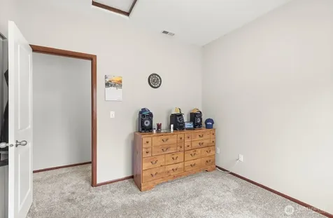 11703 55th Avenue NE Marysville WA 98271