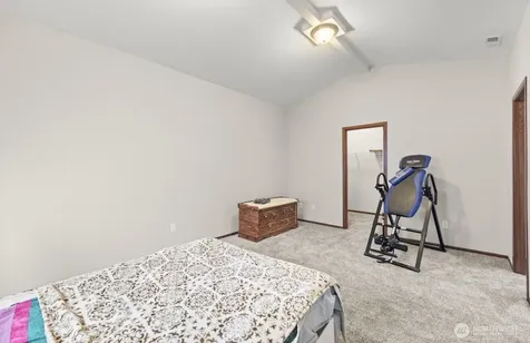 11703 55th Avenue NE Marysville WA 98271