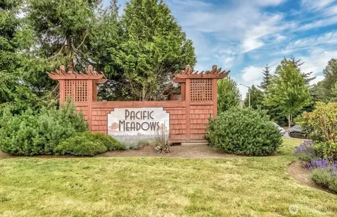 11703 55th Avenue NE Marysville WA 98271