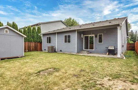 11703 55th Avenue NE Marysville WA 98271