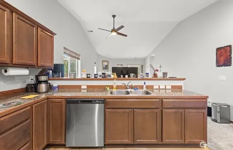 11703 55th Avenue NE Marysville WA 98271