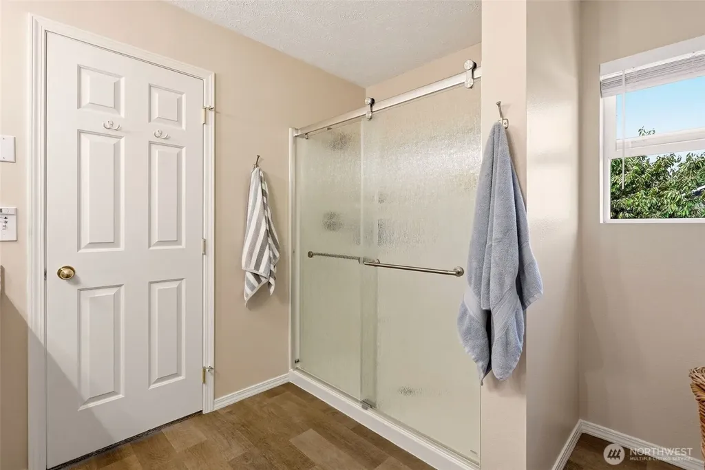 1925 S Timberlane Drive Spokane Valley WA 99037