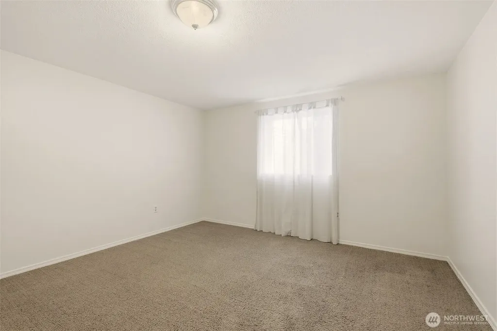 1925 S Timberlane Drive Spokane Valley WA 99037