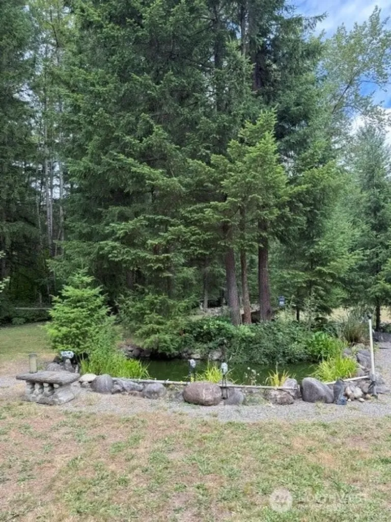 11315 384th Street E Eatonville WA 98328