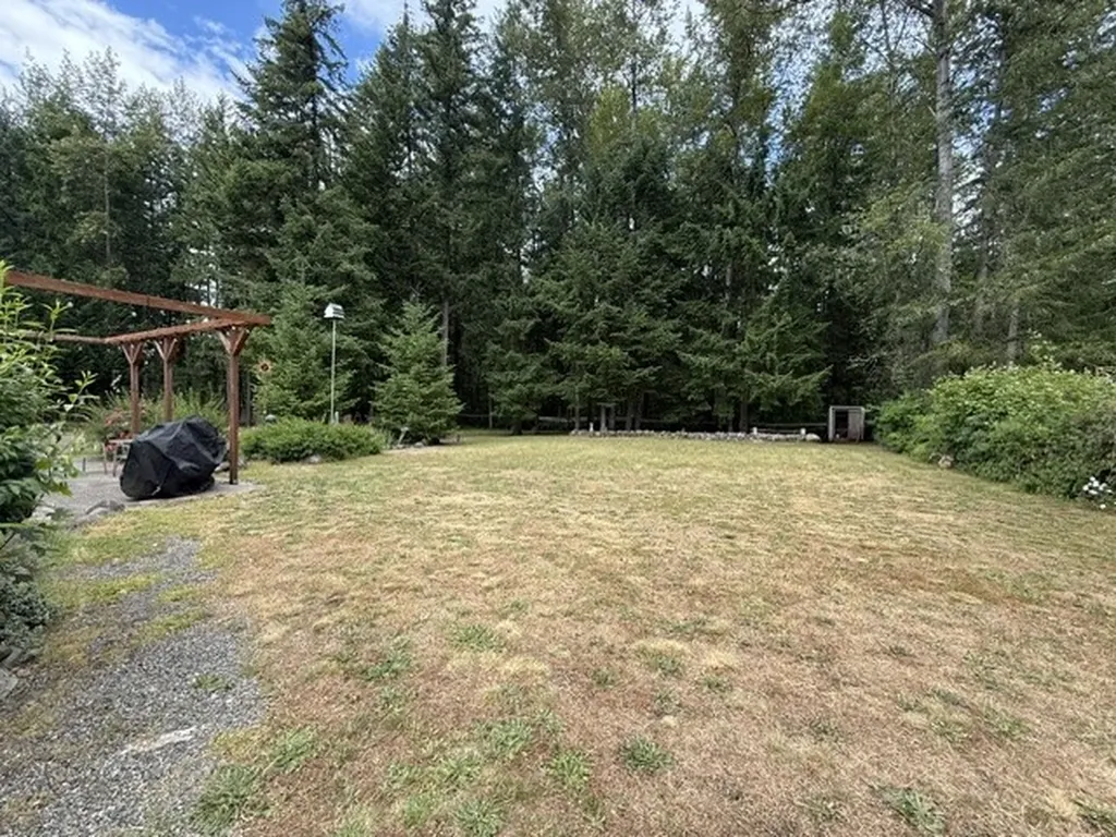 11315 384th Street E Eatonville WA 98328