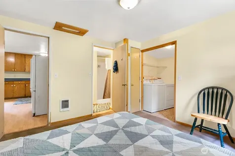 4177 State Highway 3 W Bremerton WA 98312