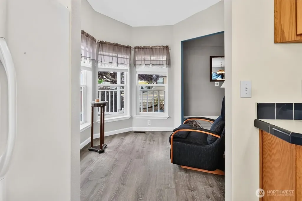 540 N 7th Avenue Sequim WA 98382