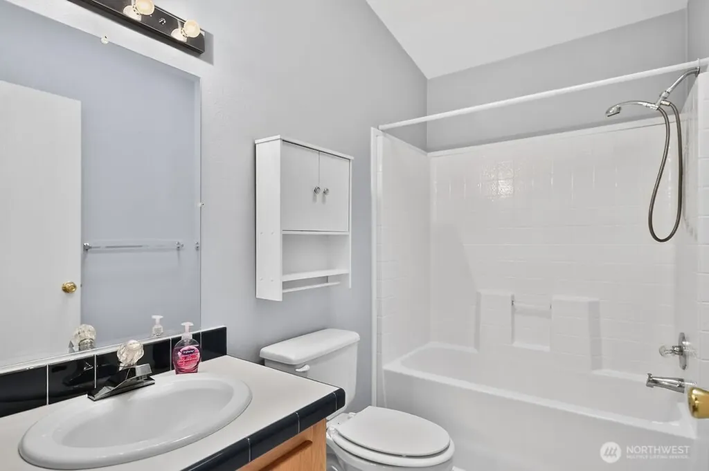 540 N 7th Avenue Sequim WA 98382