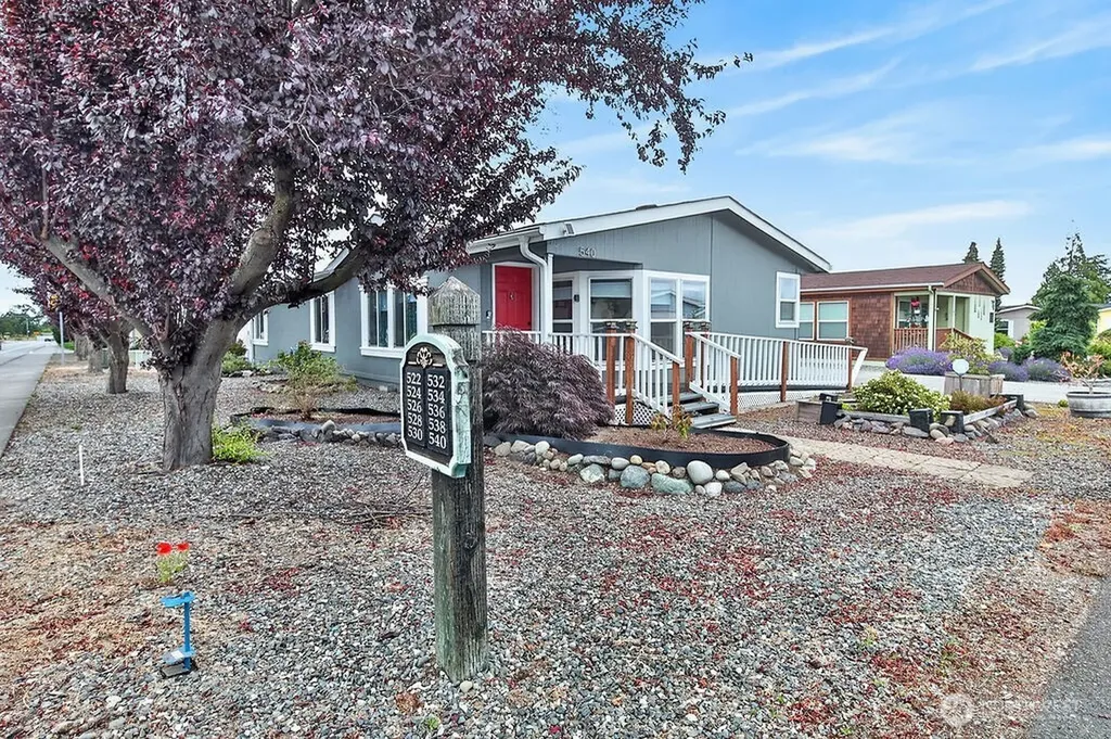 540 N 7th Avenue Sequim WA 98382