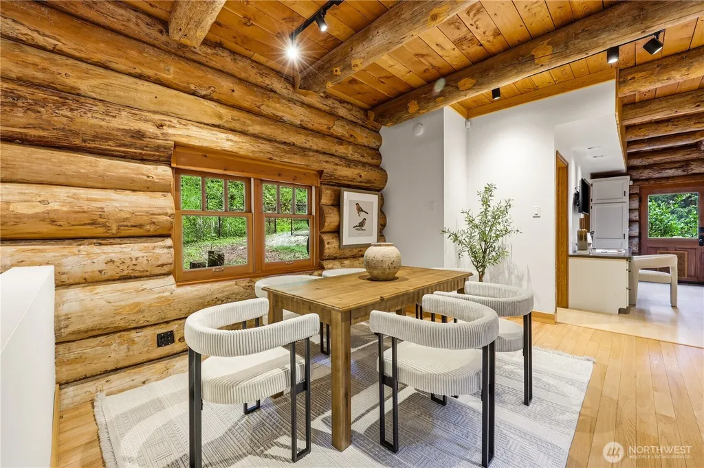 5931 290th Avenue SE Issaquah WA 98027