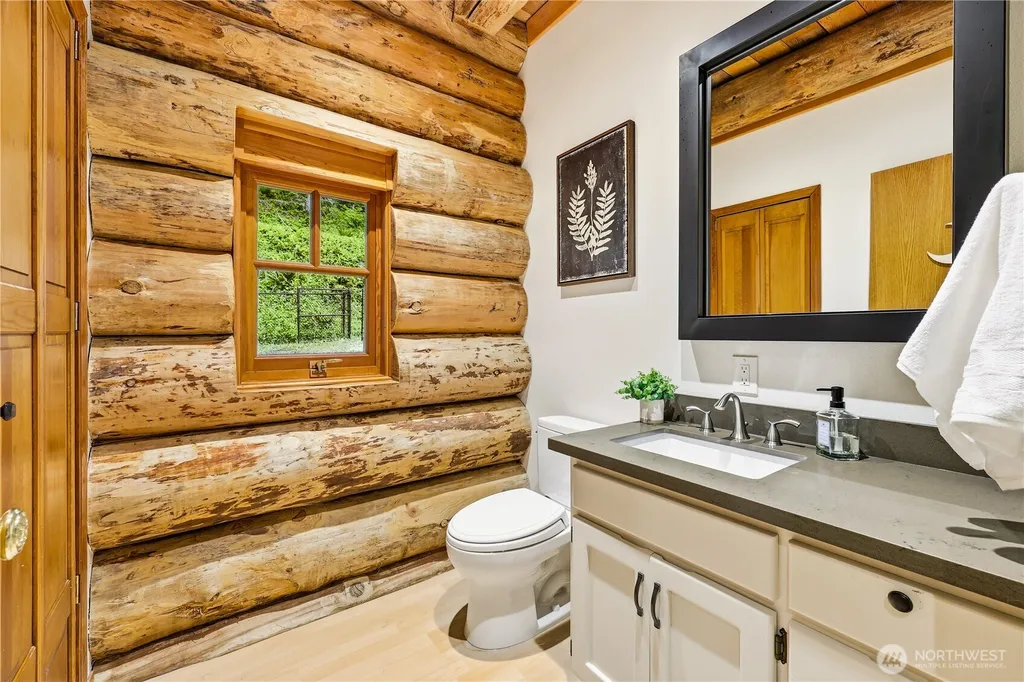 5931 290th Avenue SE Issaquah WA 98027
