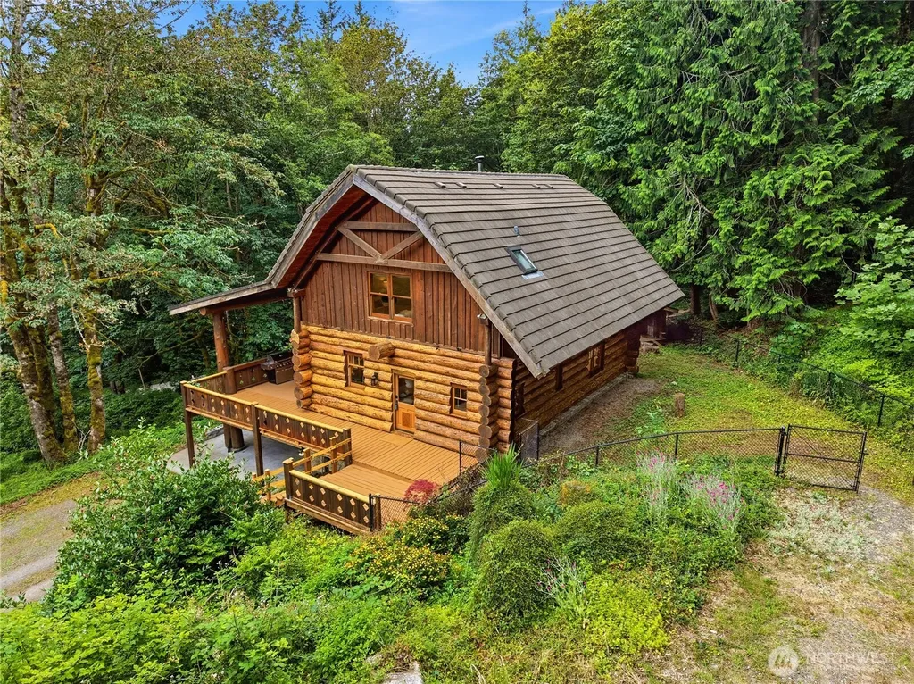 5931 290th Avenue SE Issaquah WA 98027