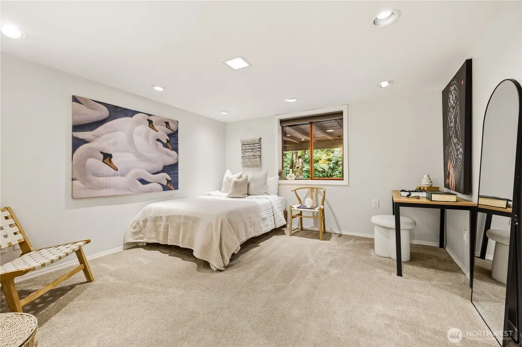 5931 290th Avenue SE Issaquah WA 98027