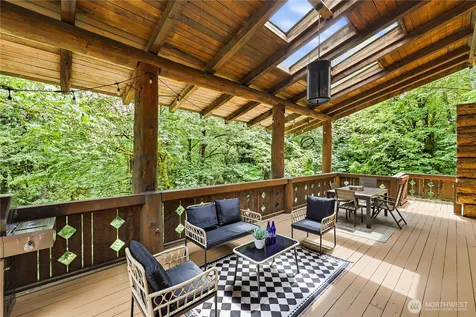 5931 290th Avenue SE Issaquah WA 98027