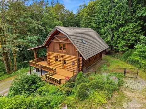 5931 290th Avenue SE Issaquah WA 98027