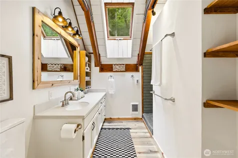 5931 290th Avenue SE Issaquah WA 98027