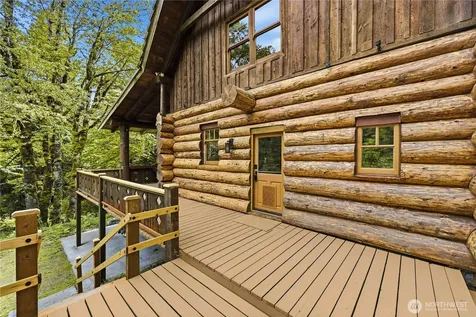 5931 290th Avenue SE Issaquah WA 98027