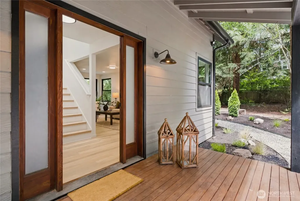 14151 Komedal Road NE Bainbridge Island WA 98110