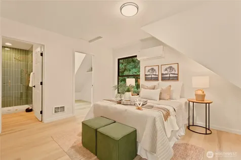 14151 Komedal Road NE Bainbridge Island WA 98110