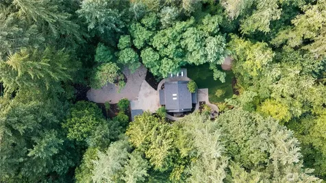 14151 Komedal Road NE Bainbridge Island WA 98110