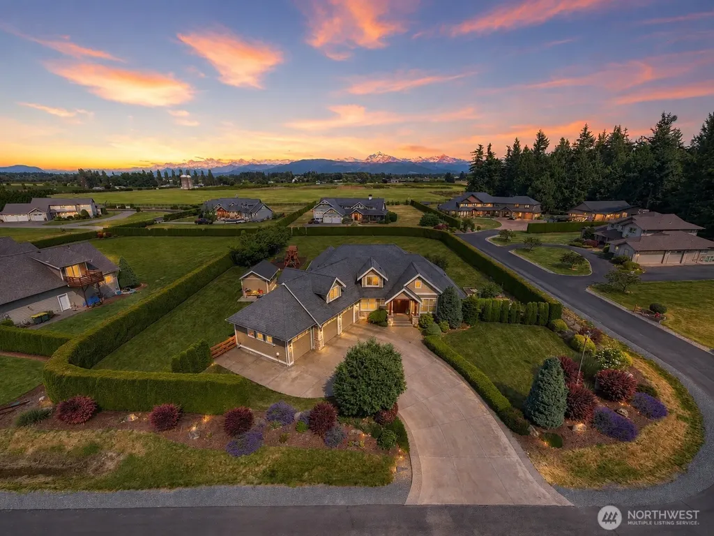 6818 Baker Ridge Drive Lynden WA 98264