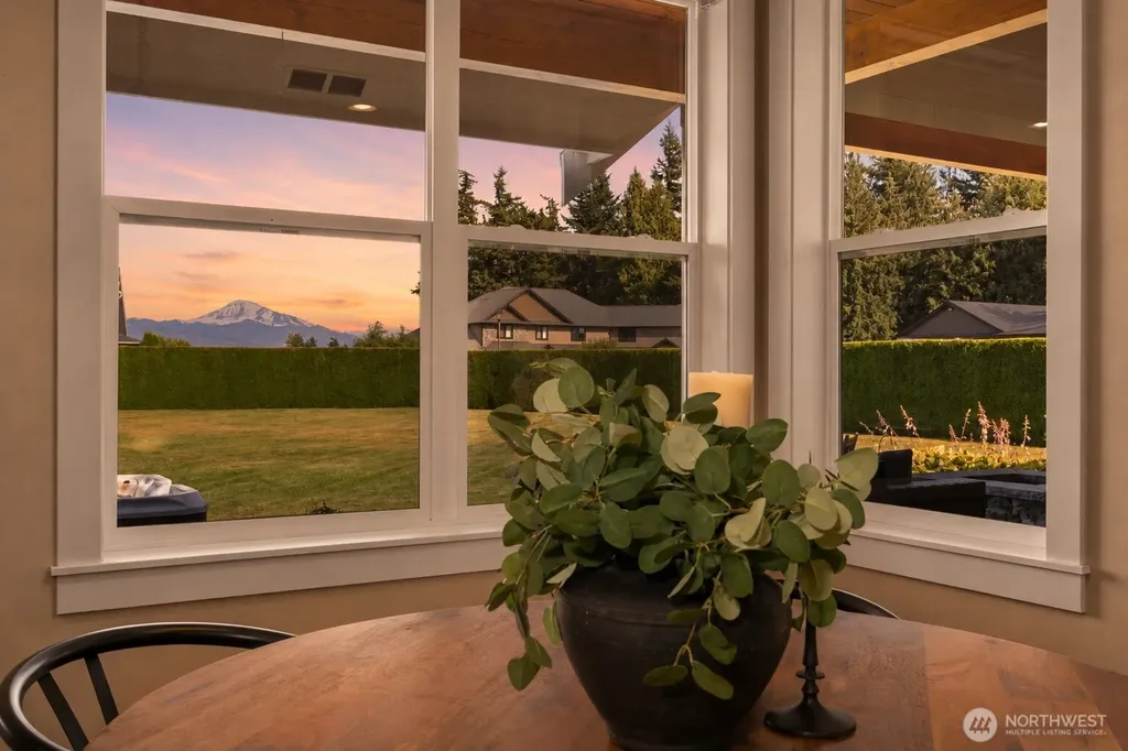 6818 Baker Ridge Drive Lynden WA 98264