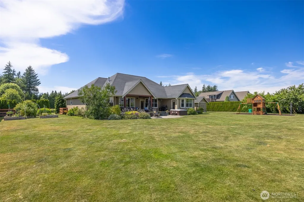 6818 Baker Ridge Drive Lynden WA 98264