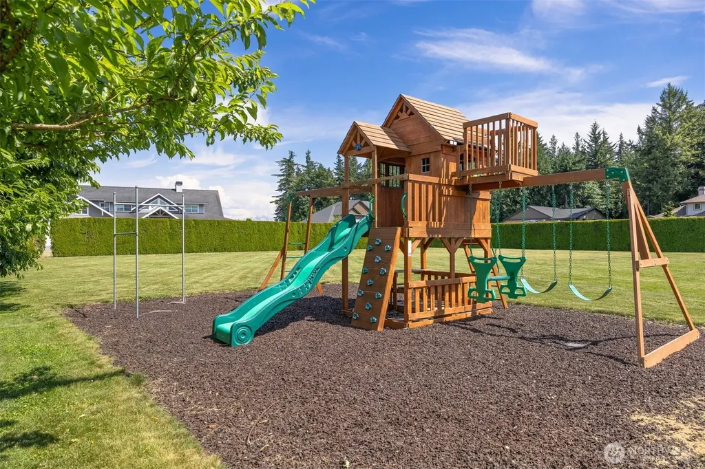 6818 Baker Ridge Drive Lynden WA 98264