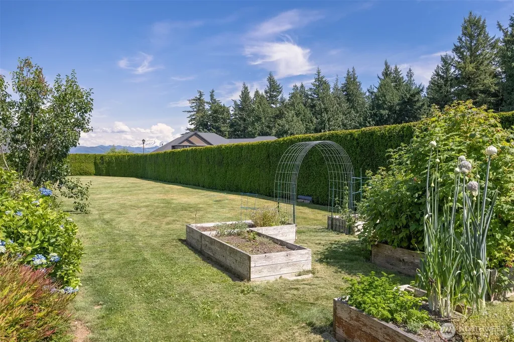 6818 Baker Ridge Drive Lynden WA 98264