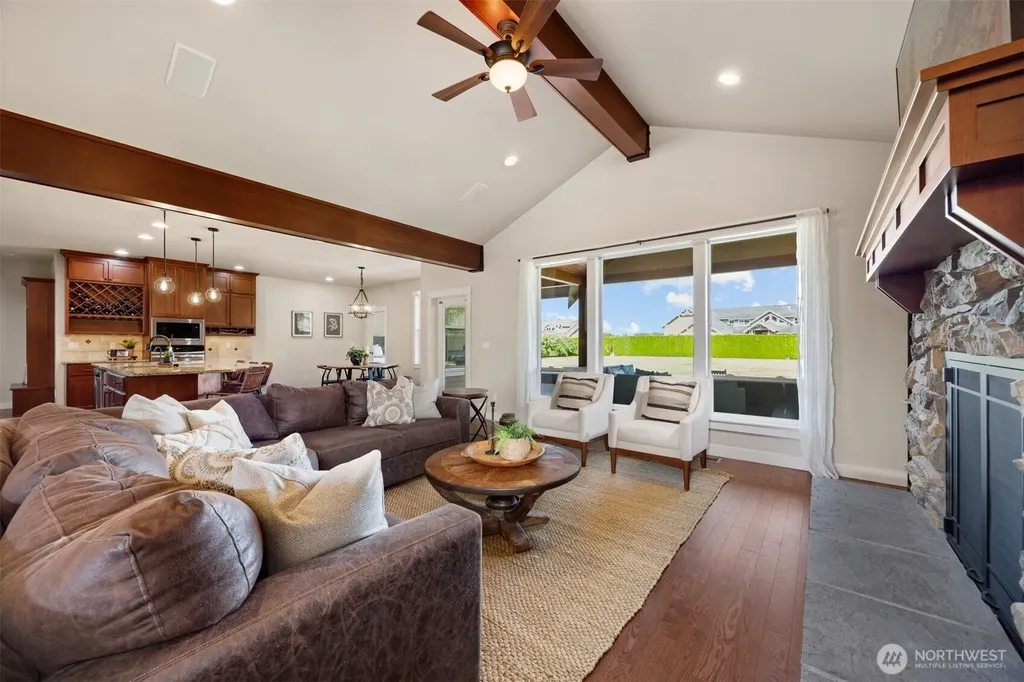 6818 Baker Ridge Drive Lynden WA 98264
