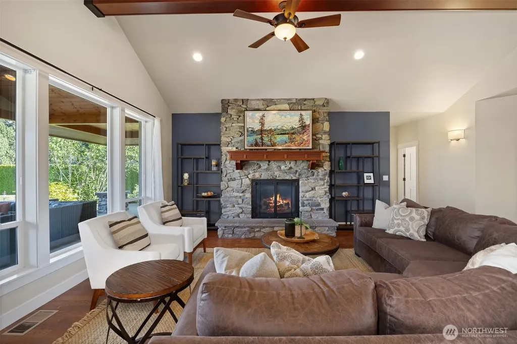 6818 Baker Ridge Drive Lynden WA 98264
