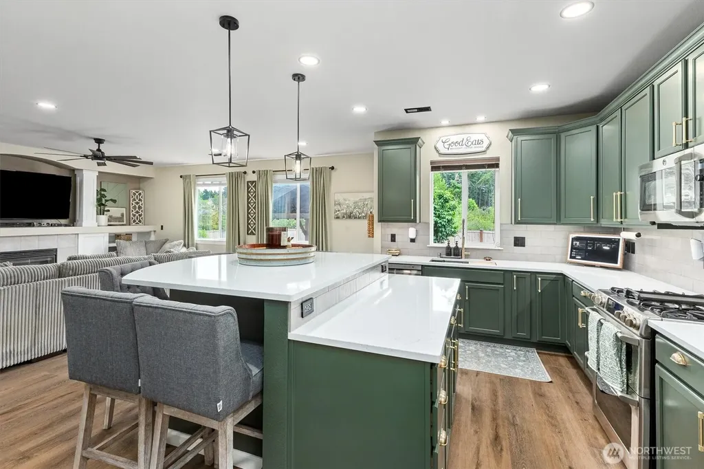 7828 229th Street E Graham WA 98338